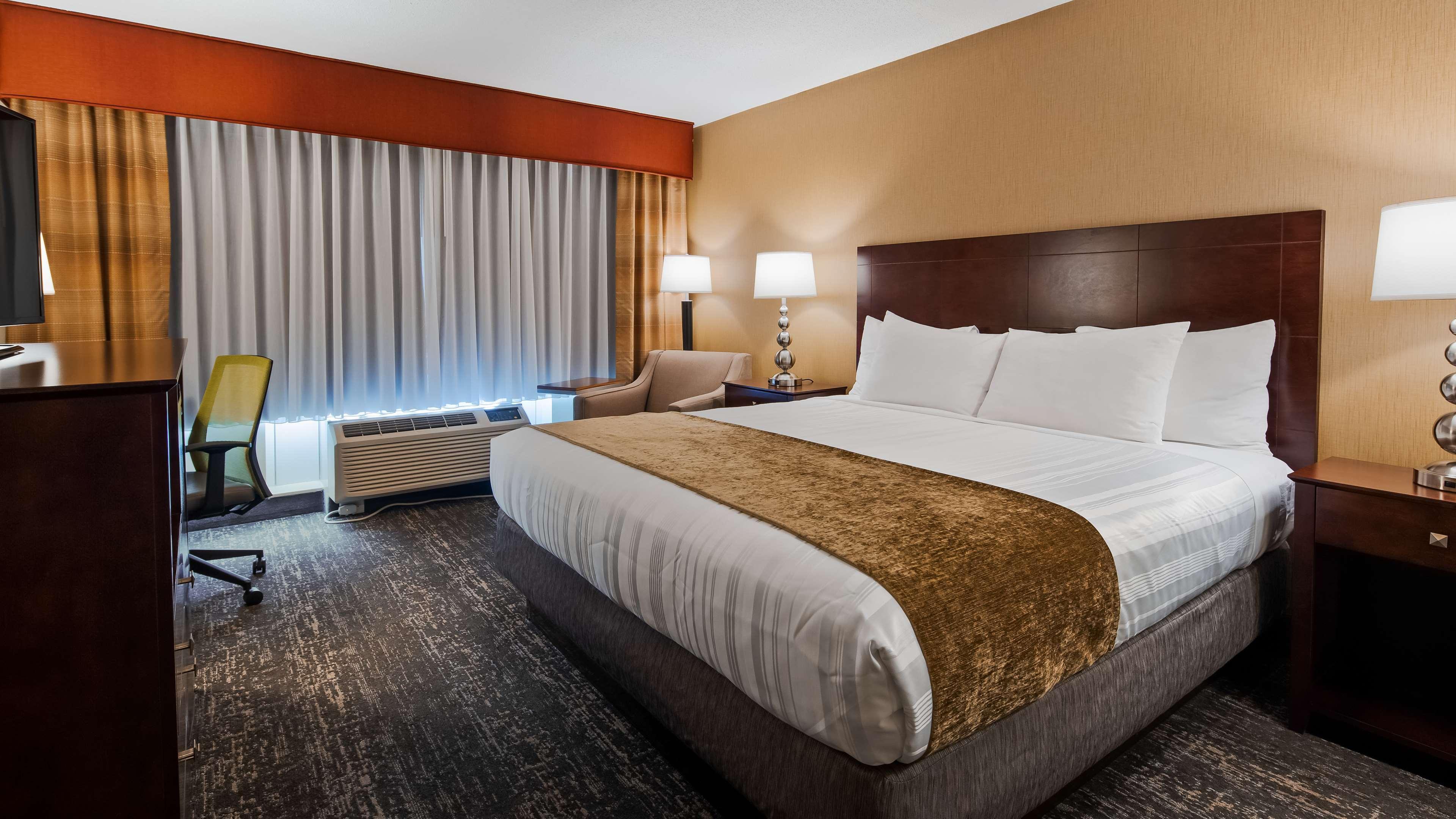 Best Western Plus Hanes Mall Уинстон-Сейлем Экстерьер фото