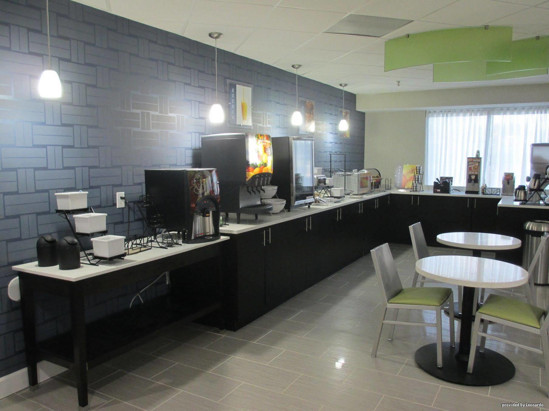 Best Western Plus Hanes Mall Уинстон-Сейлем Экстерьер фото