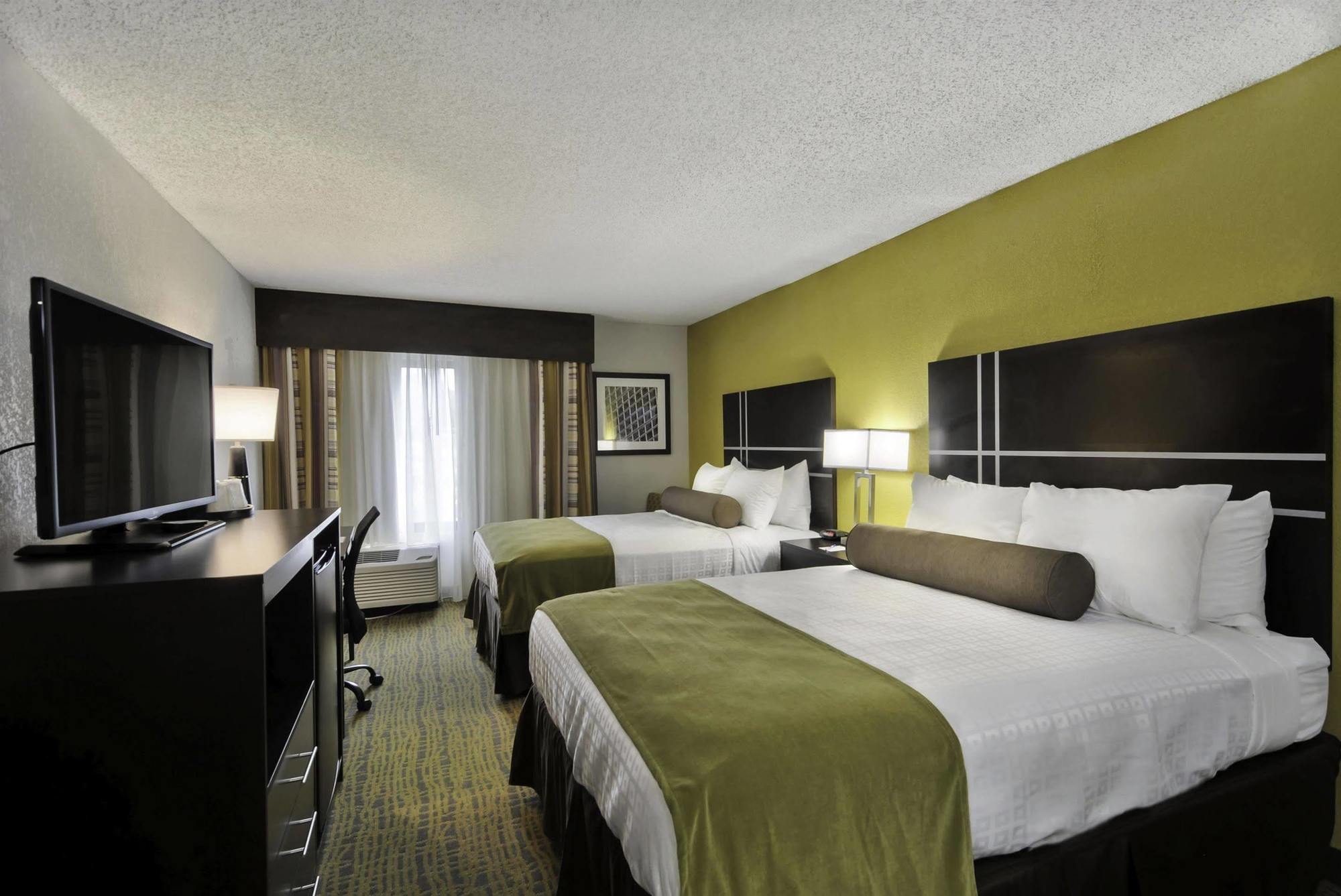 Best Western Plus Hanes Mall Уинстон-Сейлем Экстерьер фото