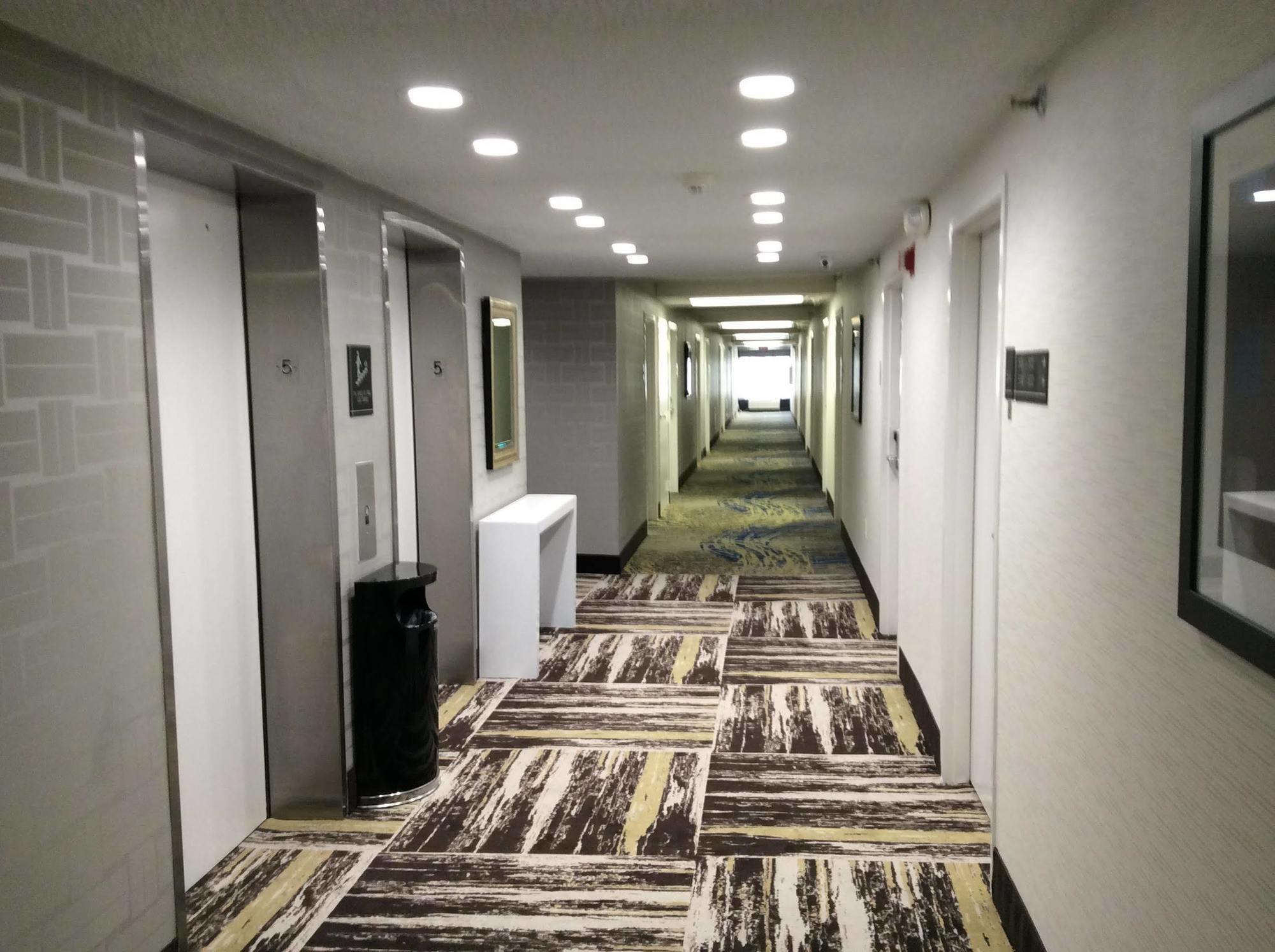 Best Western Plus Hanes Mall Уинстон-Сейлем Экстерьер фото
